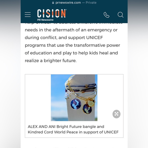 UNICEF Bright Future Alex and Ani Bracelet - Picture 5 of 5